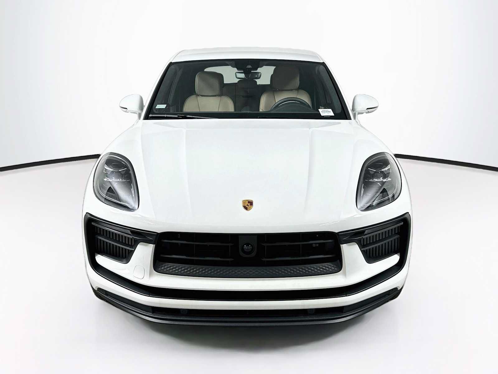 Certified 2026 Porsche Macan S AWD/4WD image 6