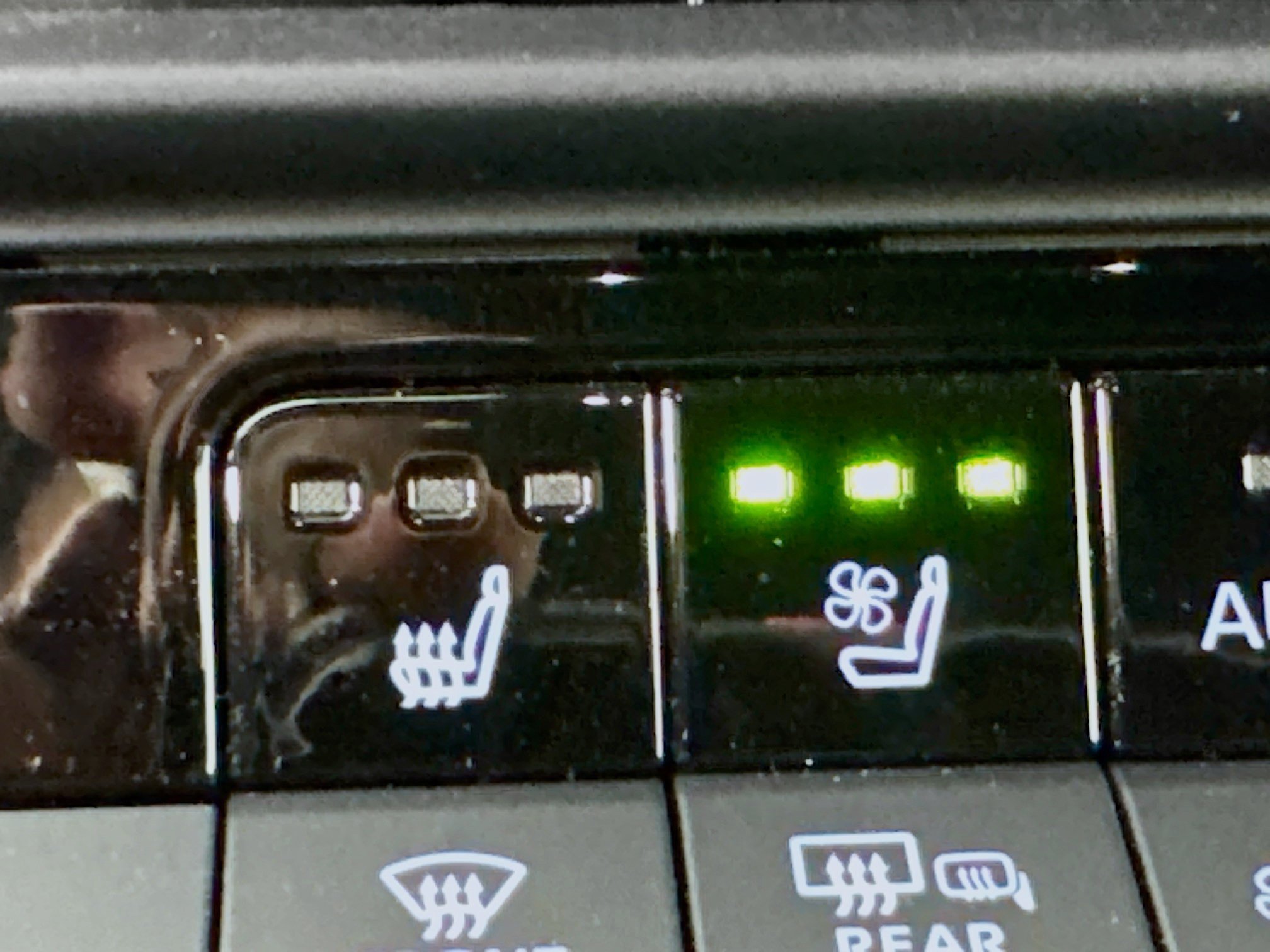 Certified 2026 Toyota Crown AWD/4WD image 19