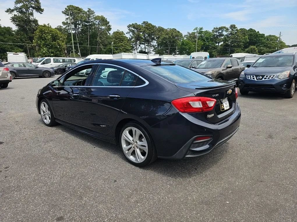 Used 2016 Chevrolet Cruze Premier FWD image 7