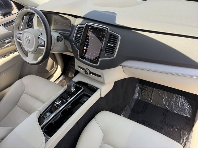 Used 2024 Volvo XC90 B5 Core w/ Protection Package Premier AWD/4WD image 13