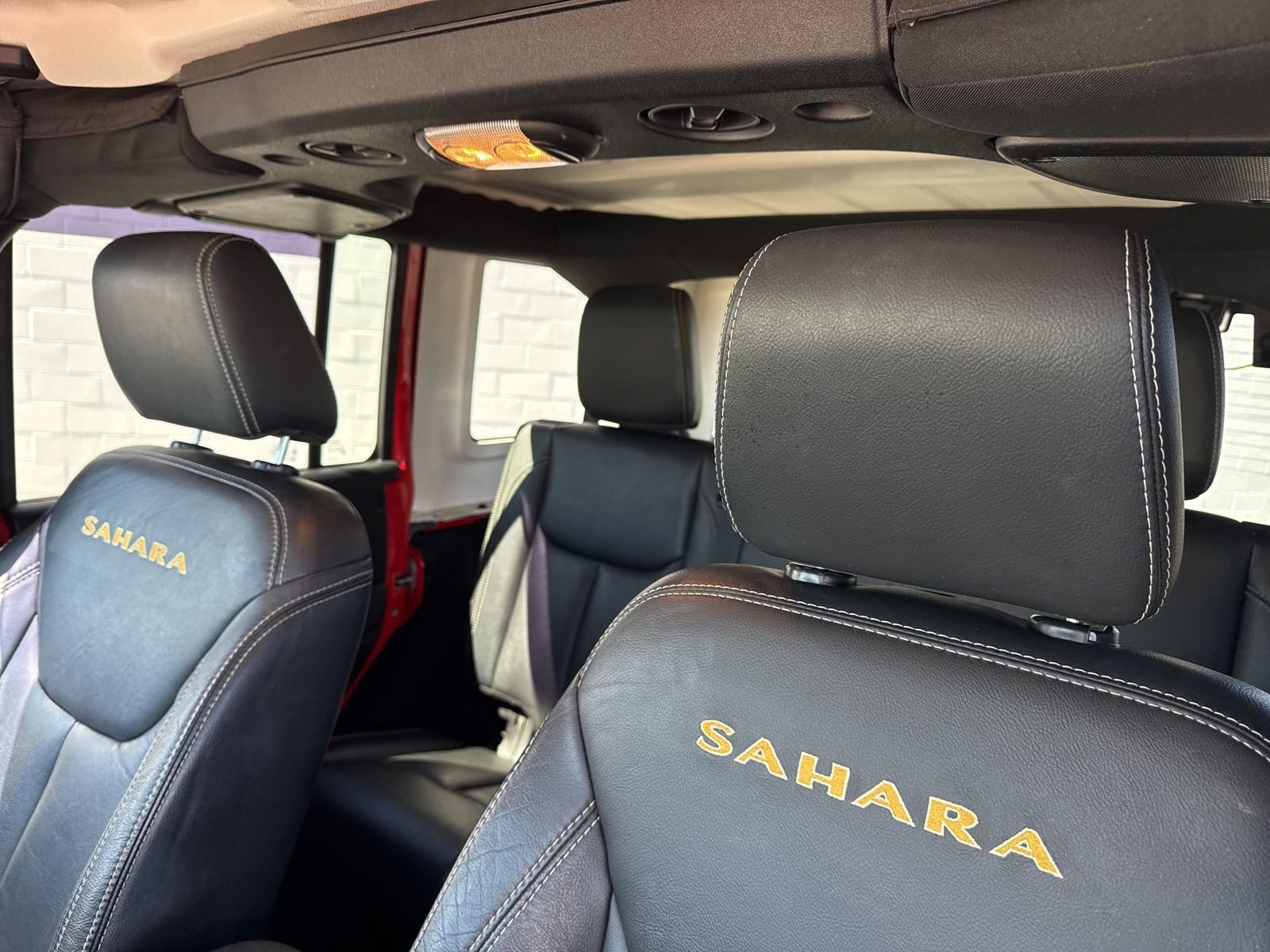 Used 2015 Jeep Wrangler Unlimited Sahara w/ Dual Top Group image 22