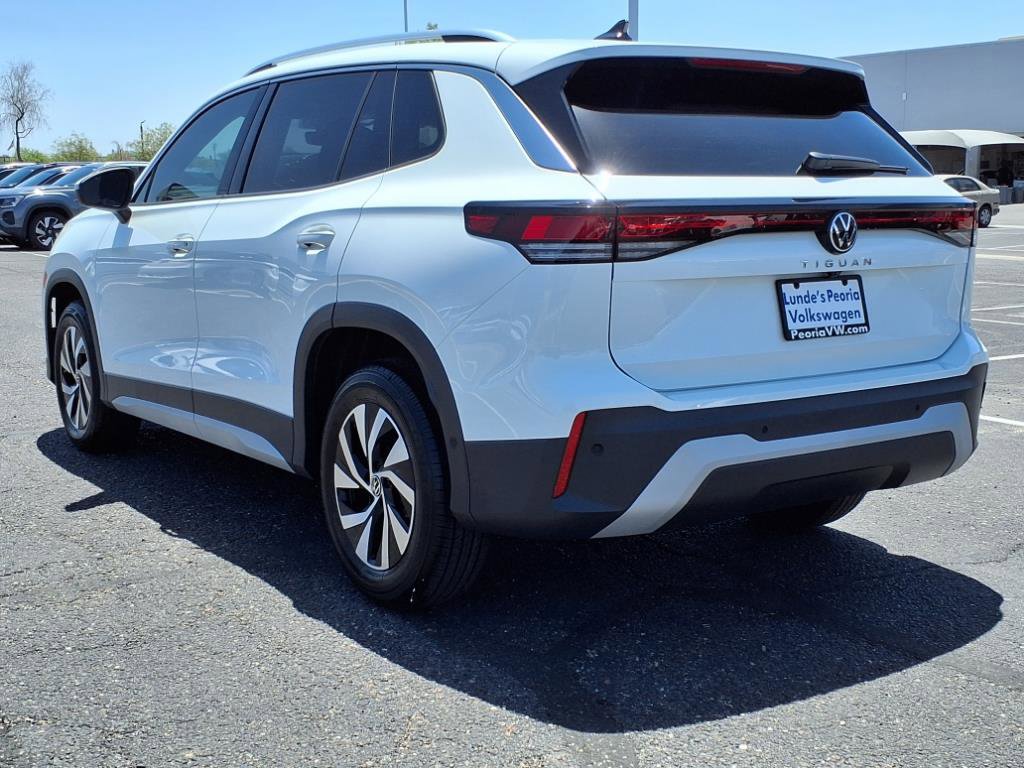 New 2025 Volkswagen Tiguan S image 3