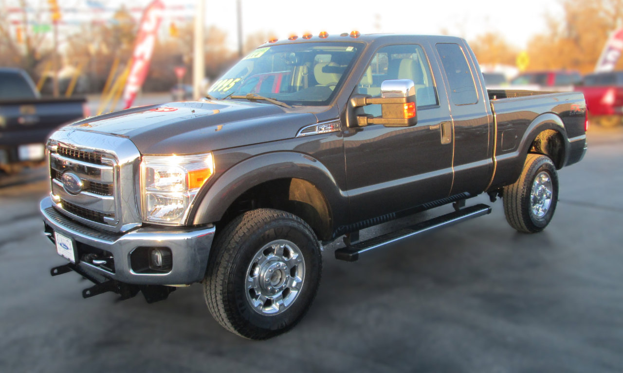 Used 2015 Ford F250 XLT w/ XLT Premium Package image 5