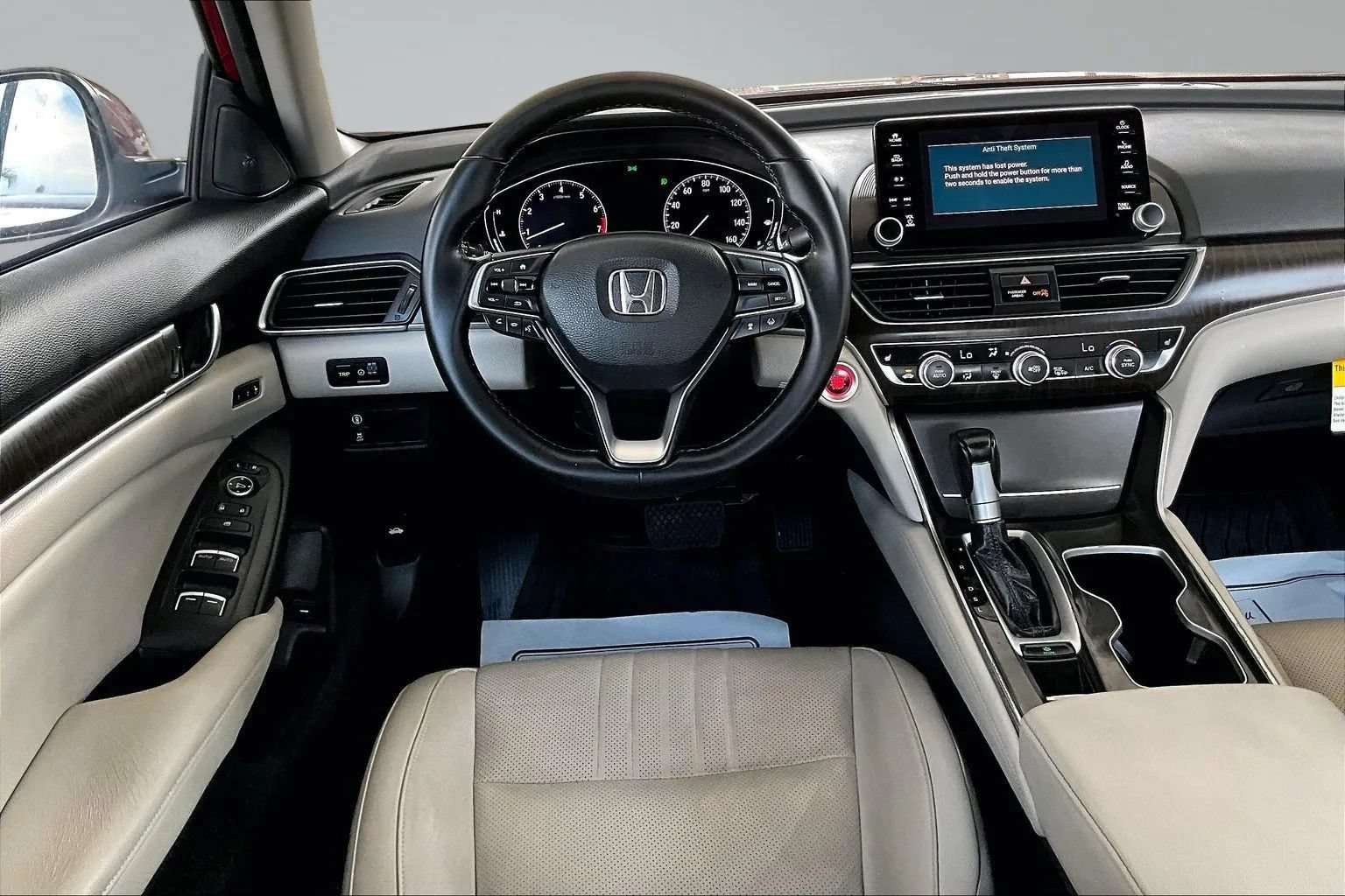 Used 2018 Honda Accord EX-L image 8