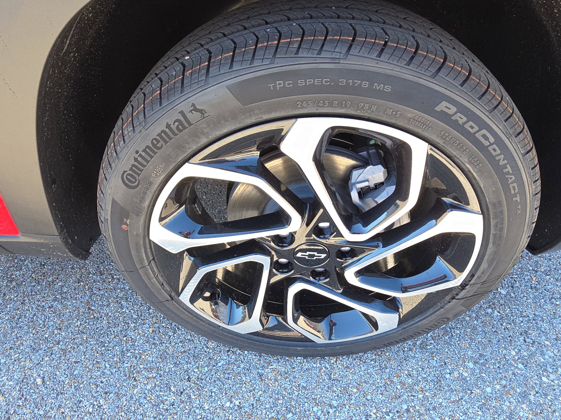 New 2026 Chevrolet Trax RS w/ Driver Confidence Package image 10