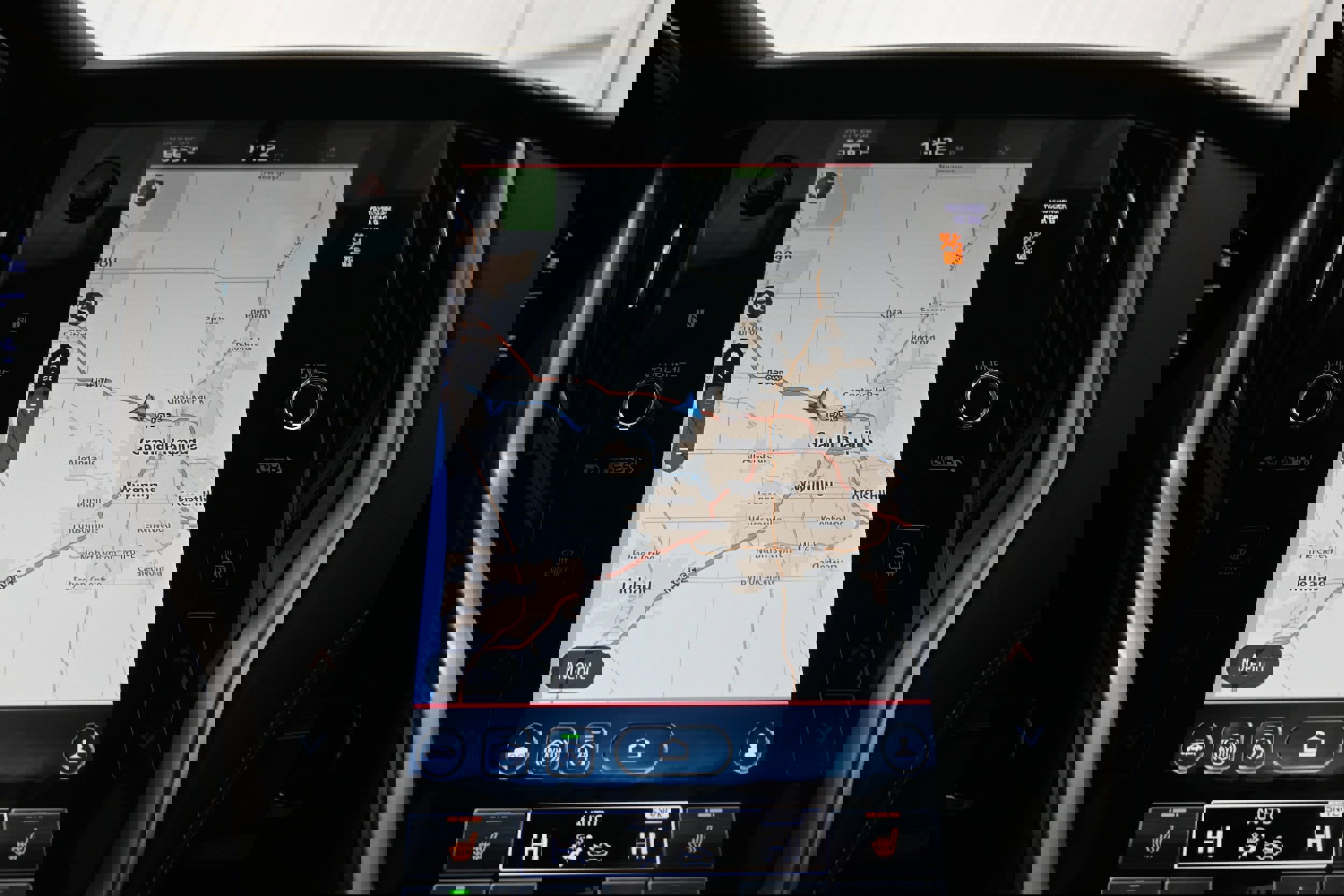 Used 2020 Subaru Outback Premium image 11