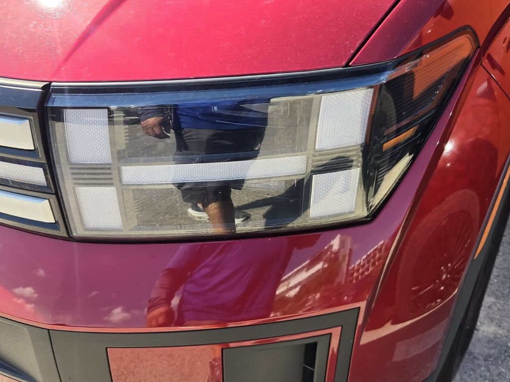 Used 2024 Hyundai Santa Fe SEL FWD image 7