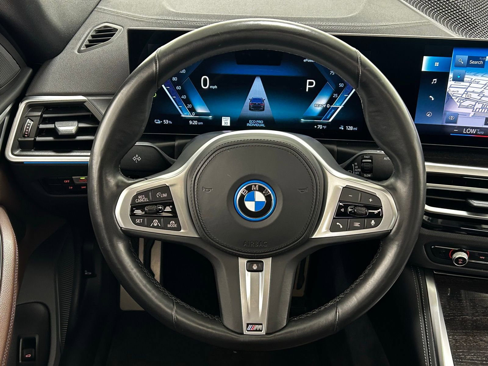 Used 2022 BMW i4 eDrive40 w/ M Sport Package image 12