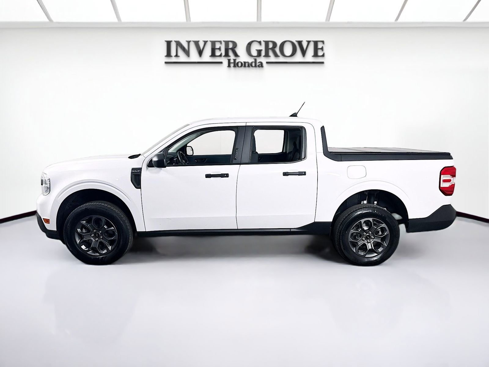 Used 2023 Ford Maverick XLT w/ Equipment Group 300A Standard image 8