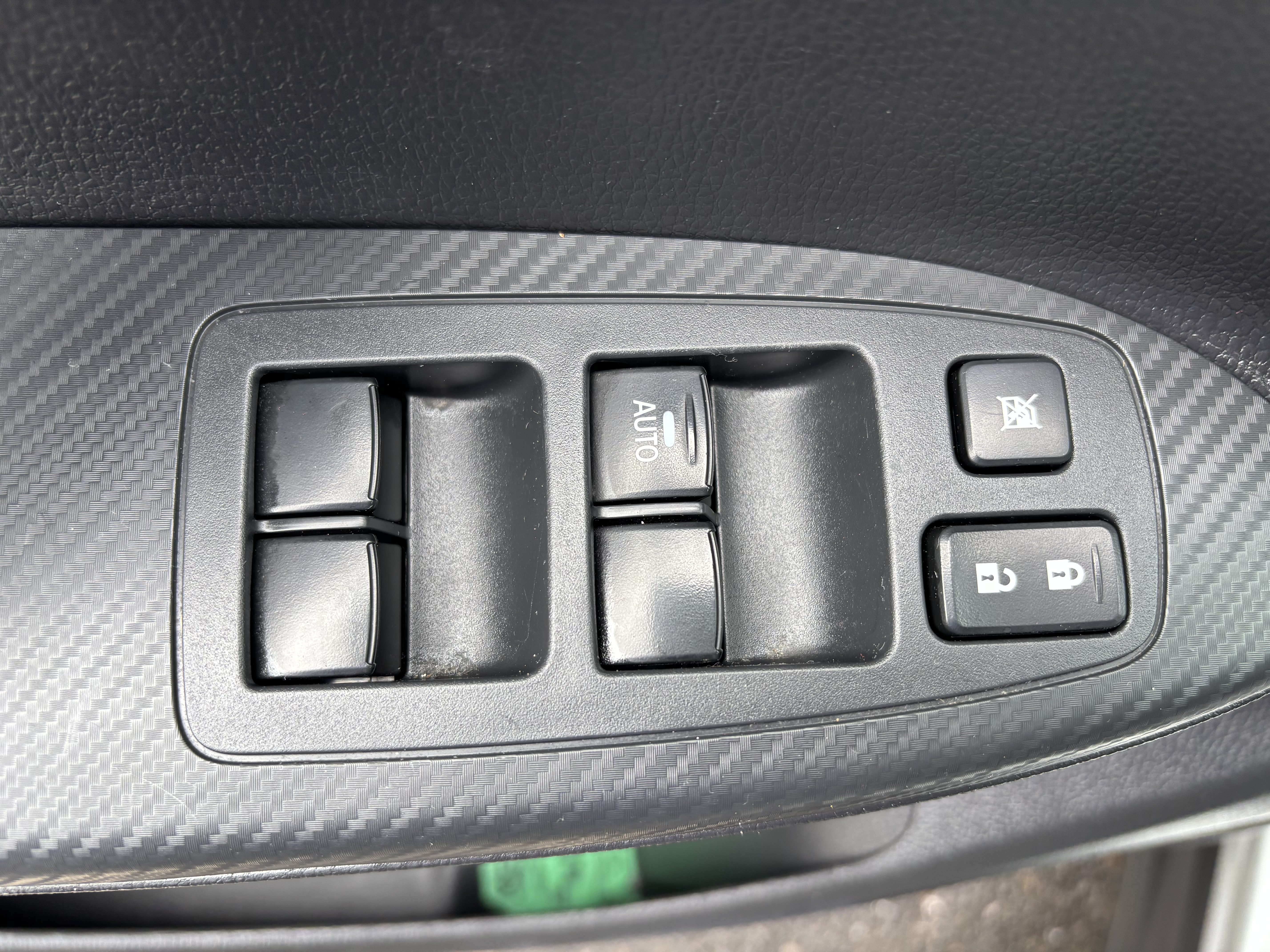 Used 2025 Mitsubishi Eclipse Cross SE AWD/4WD image 18