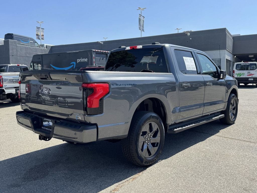 Used 2025 Ford F150 Lightning Flash AWD/4WD image 6