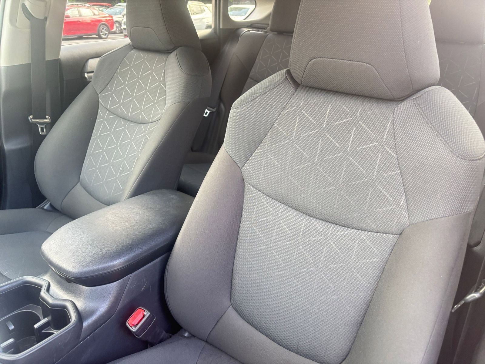 Used 2025 Toyota RAV4 XLE w/ Weather Package FWD image 34
