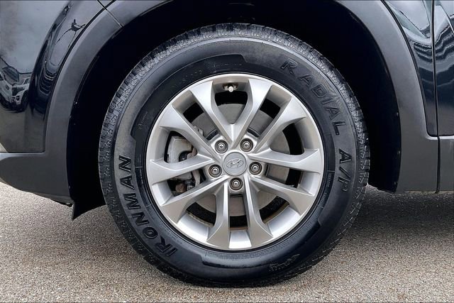 Used 2019 Hyundai Santa Fe SEL image 8