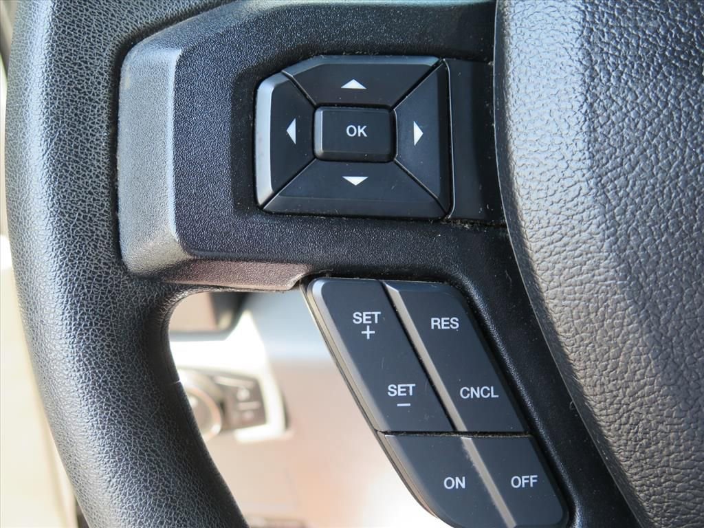 Used 2017 Ford F250 XLT AWD/4WD image 13