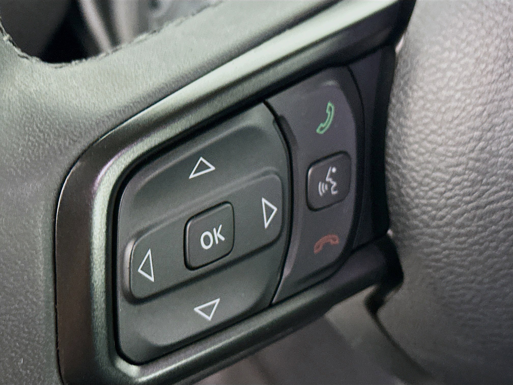 Used 2023 Jeep Wrangler Unlimited AWD/4WD image 17