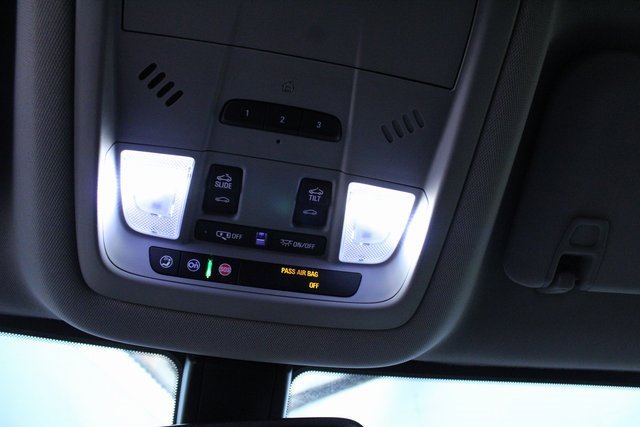 Used 2018 GMC Acadia SLT image 23