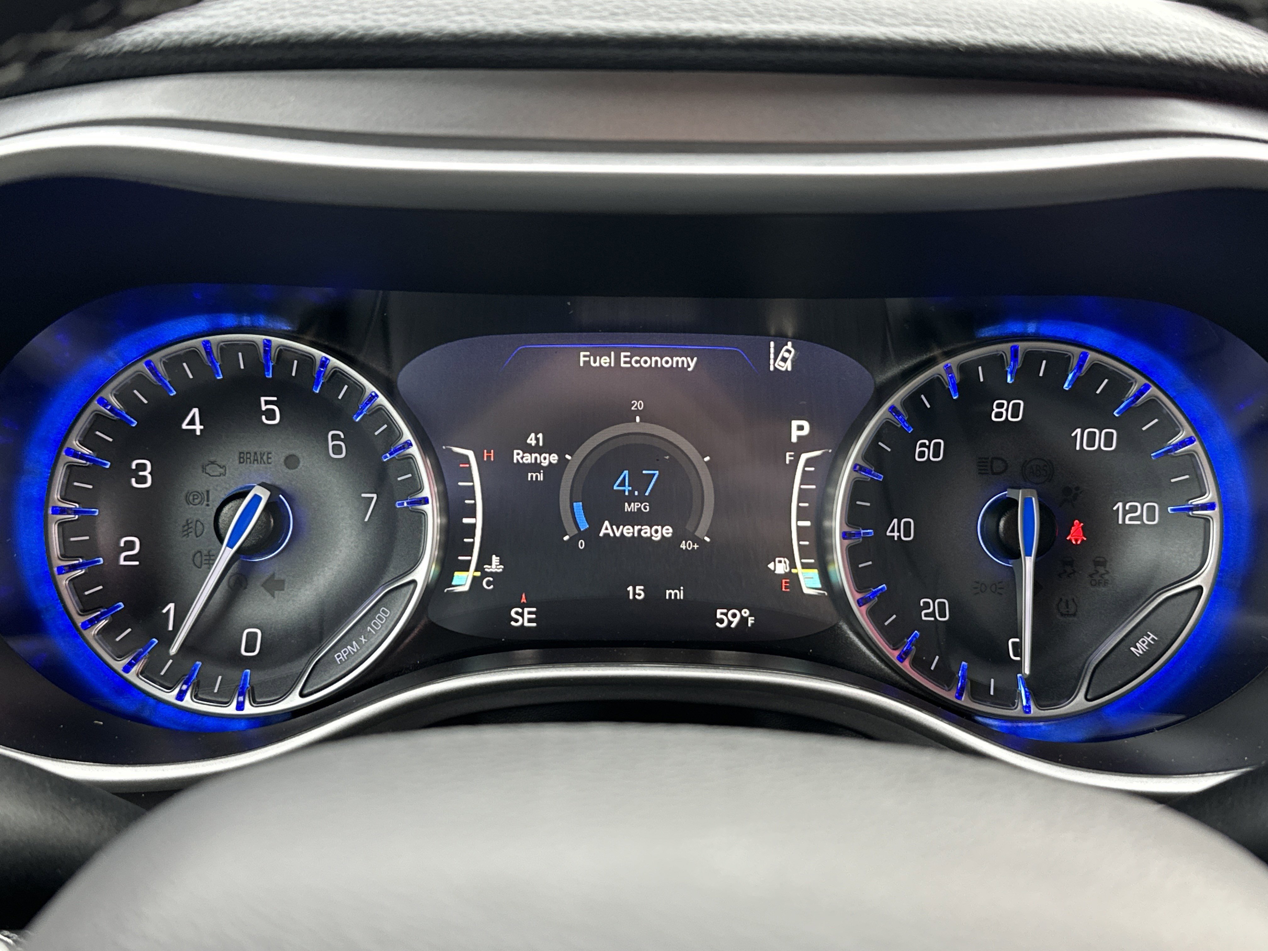 New 2026 Chrysler Pacifica Select w/ S Appearance Package image 20