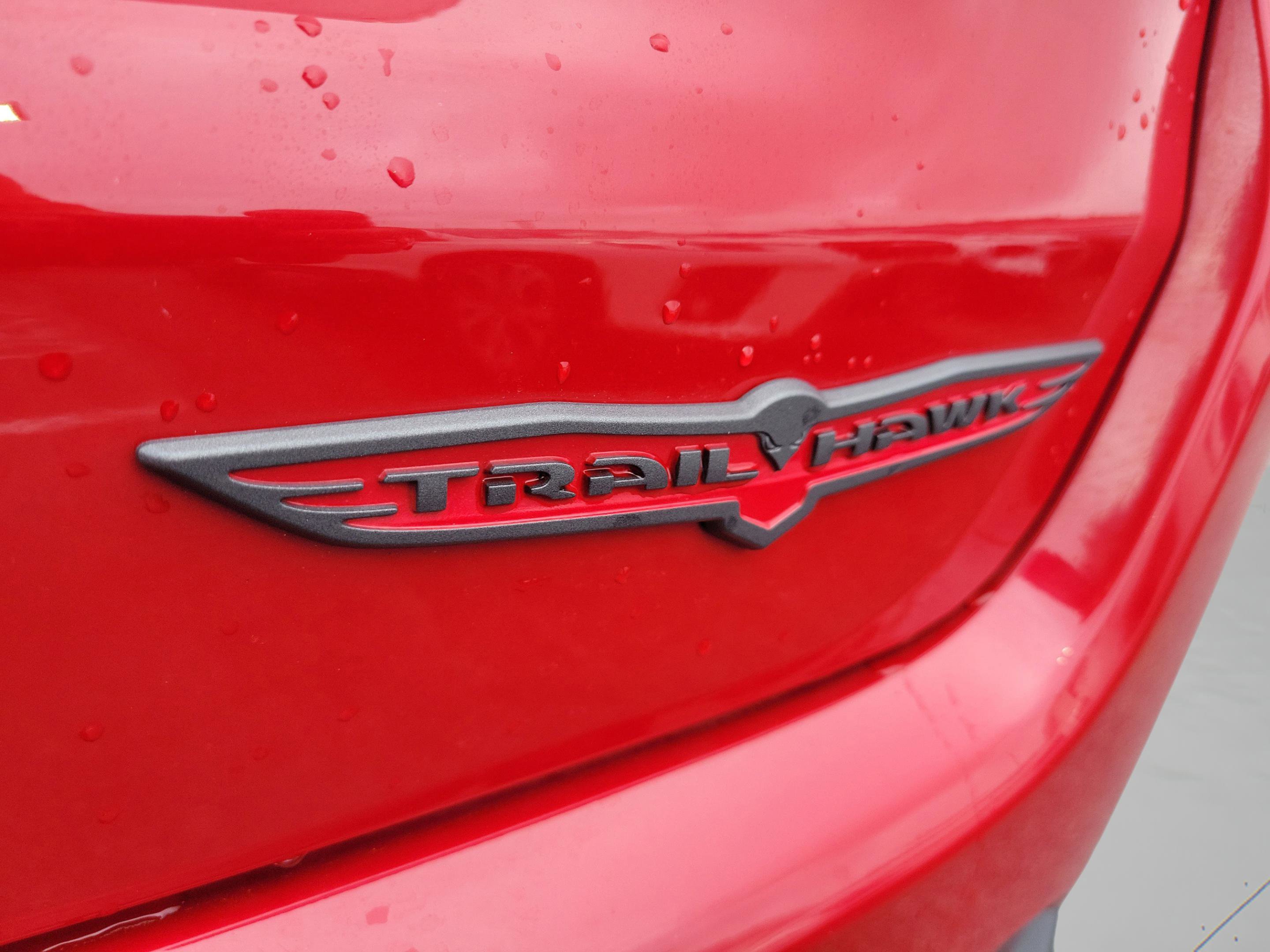 Used 2023 Jeep Compass Trailhawk image 11