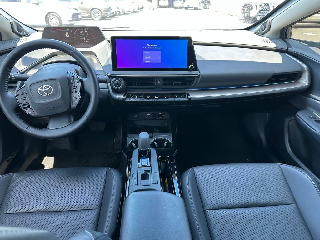 Used 2023 Toyota Prius Limited FWD image 9