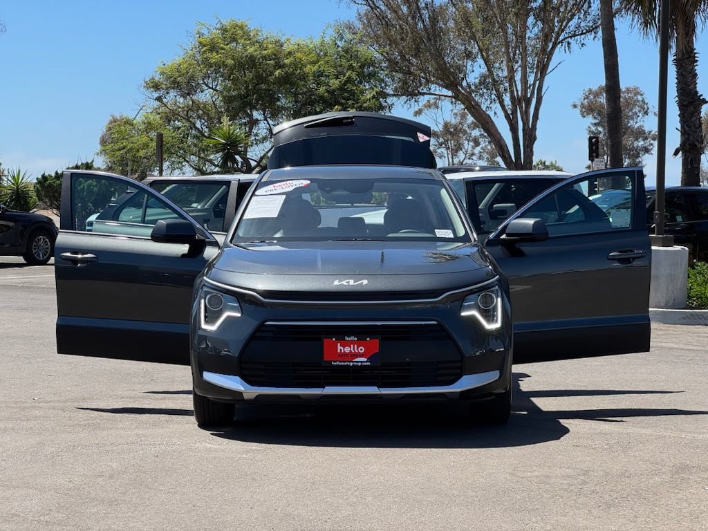 Used 2026 Kia Niro LX FWD image 29