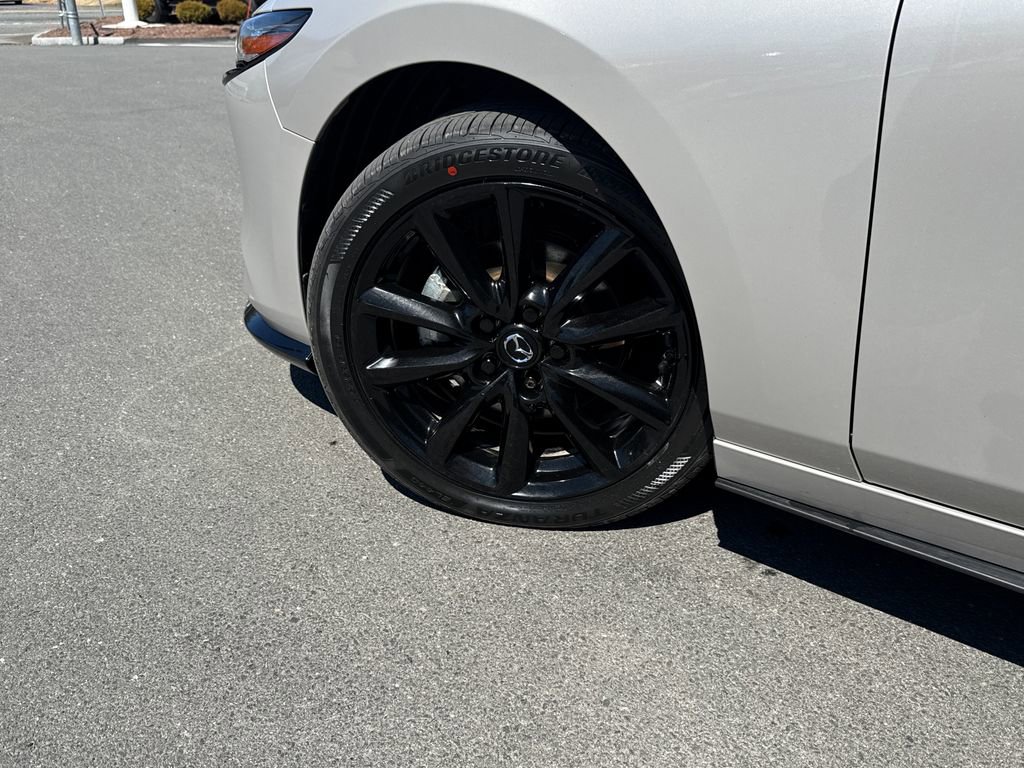 Used 2024 MAZDA MAZDA3 Hatchback w/Premium Plus Pkg image 27