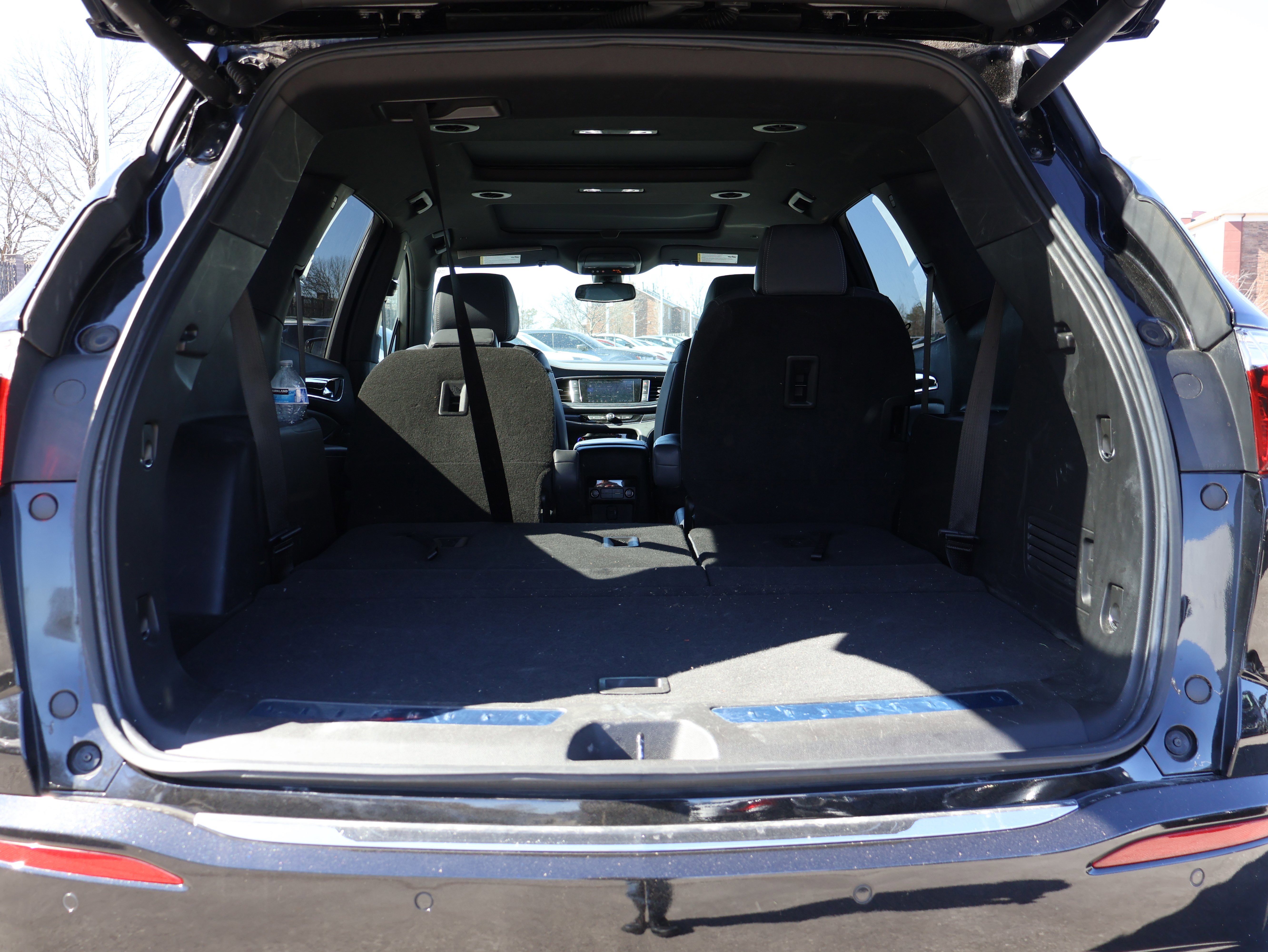 Used 2023 Buick Enclave Essence w/ Experience Buick Package image 20