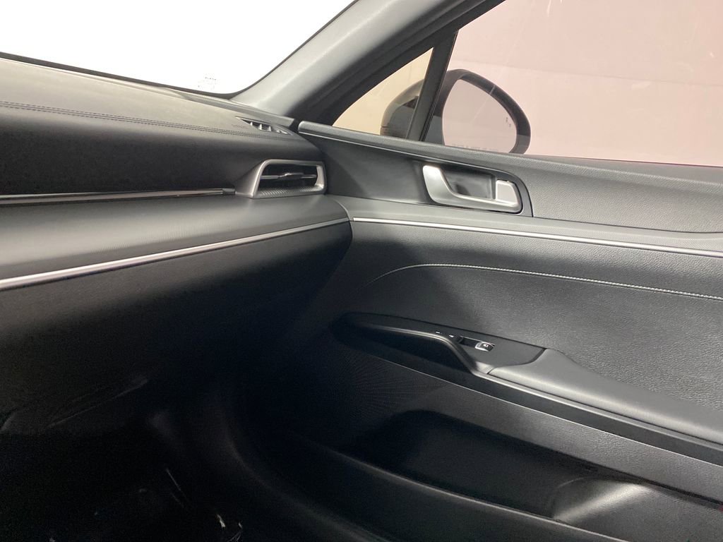 Used 2023 Kia K5 GT-Line w/ GT-Line Premium Package image 22