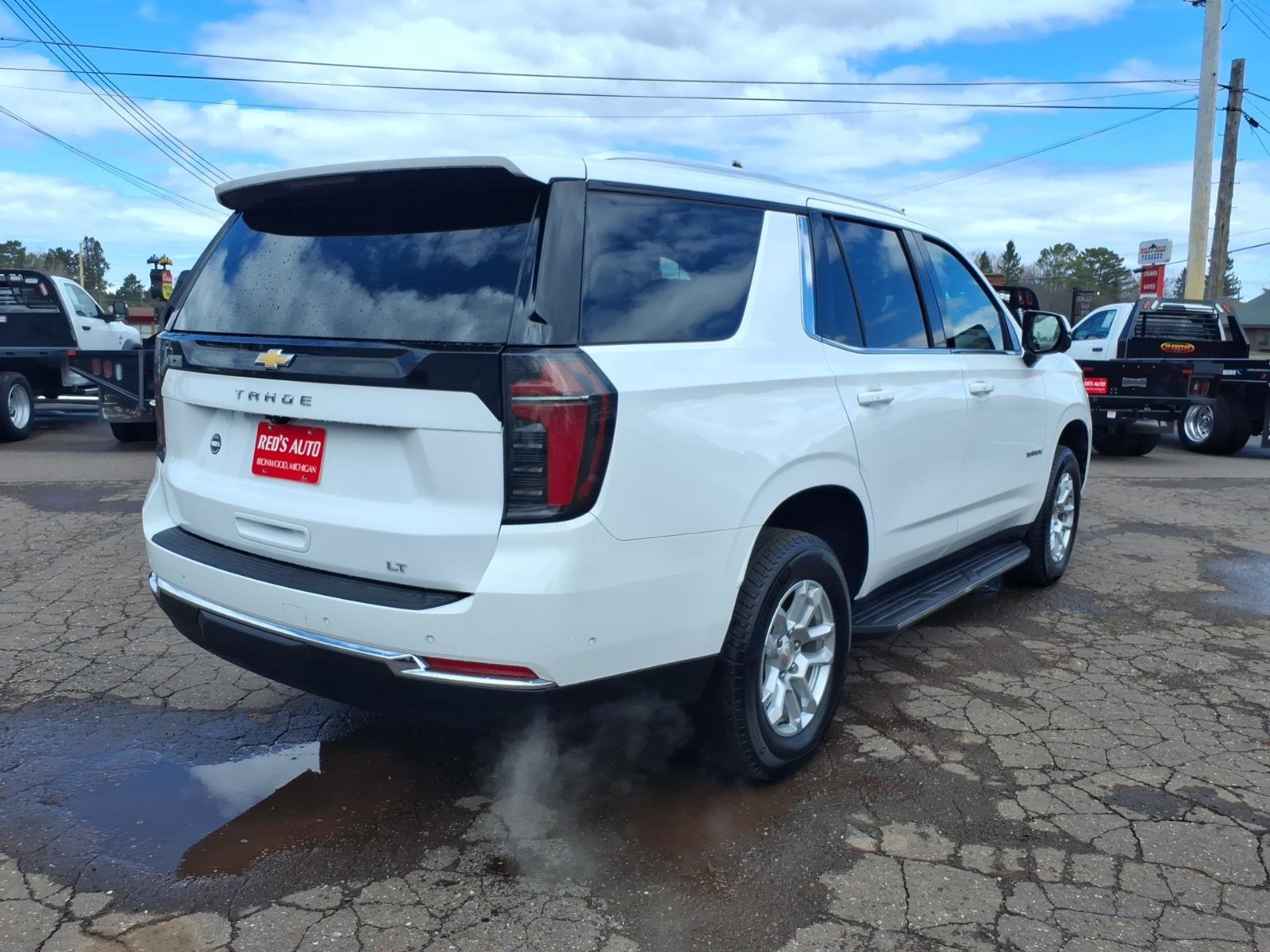Used 2025 Chevrolet Tahoe LT AWD/4WD image 6