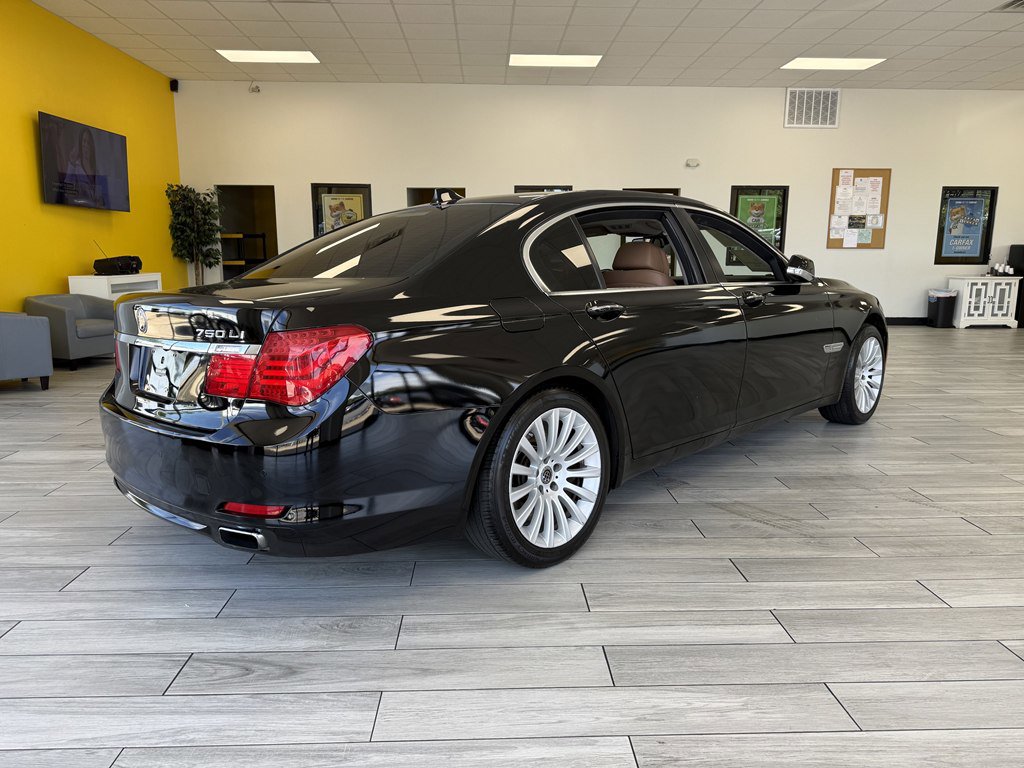 Used 2012 BMW 750Li RWD image 4