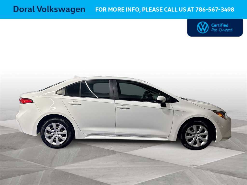 Used 2023 Toyota Corolla LE image 9