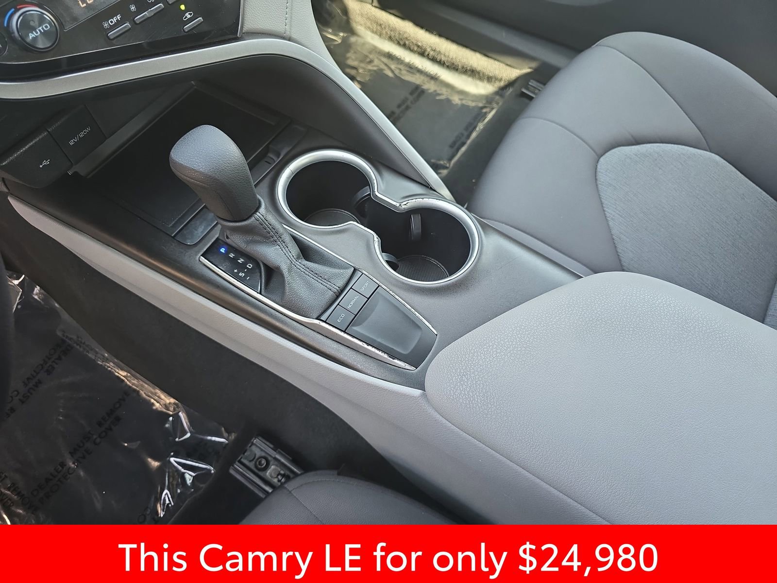 Used 2024 Toyota Camry LE FWD image 31