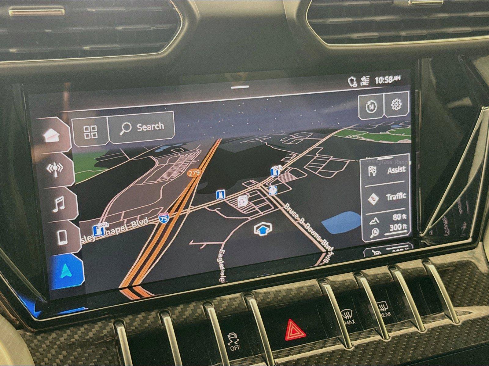 Used 2020 Lamborghini Urus AWD/4WD image 18