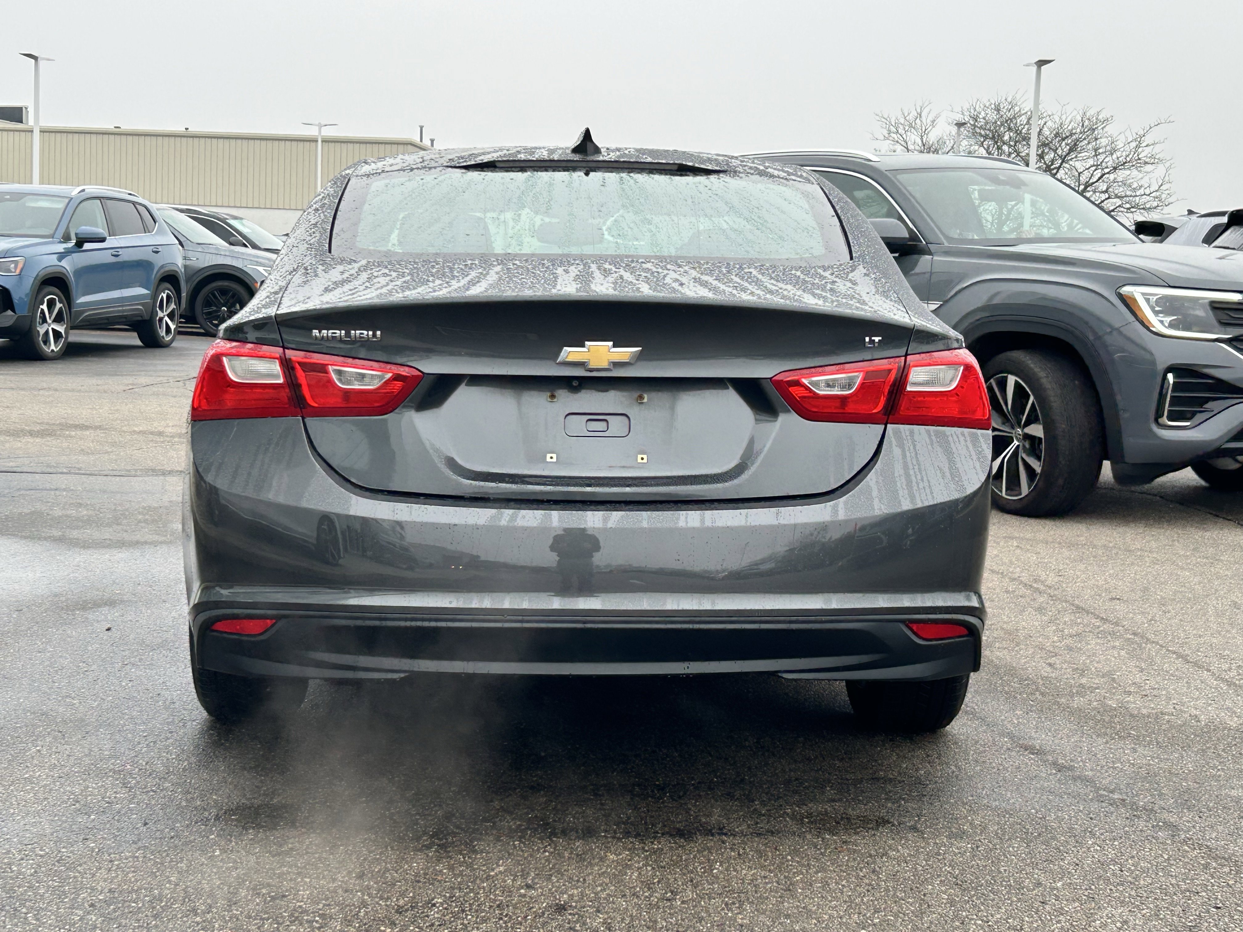 Used 2016 Chevrolet Malibu LT w/ Leather Package image 10