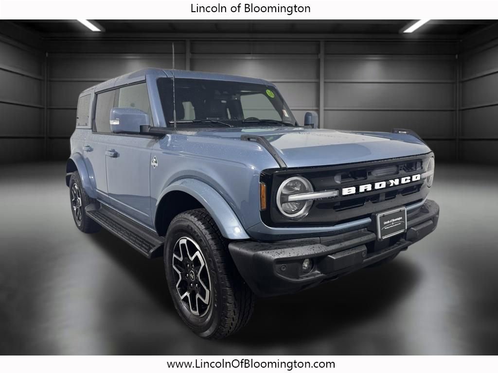 Used 2025 Ford Bronco Outer Banks AWD/4WD image 10