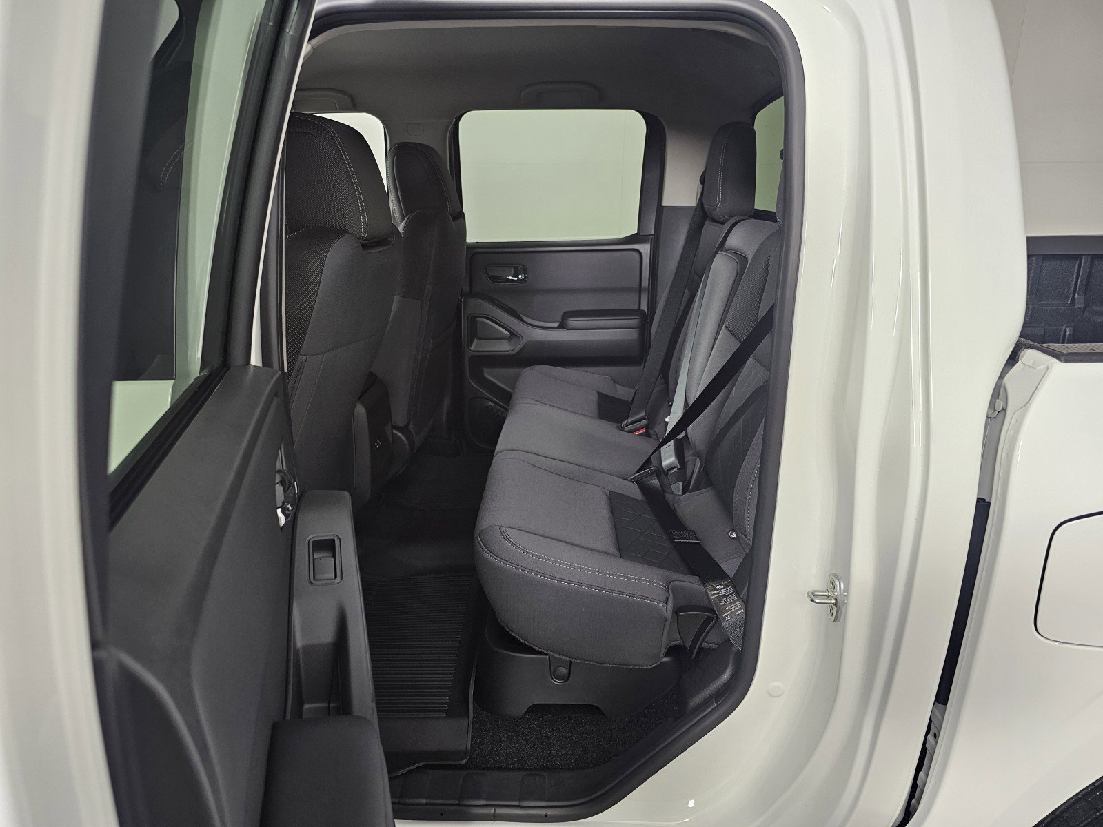 New 2026 Nissan Frontier SV w/ All-Weather Content Package image 19