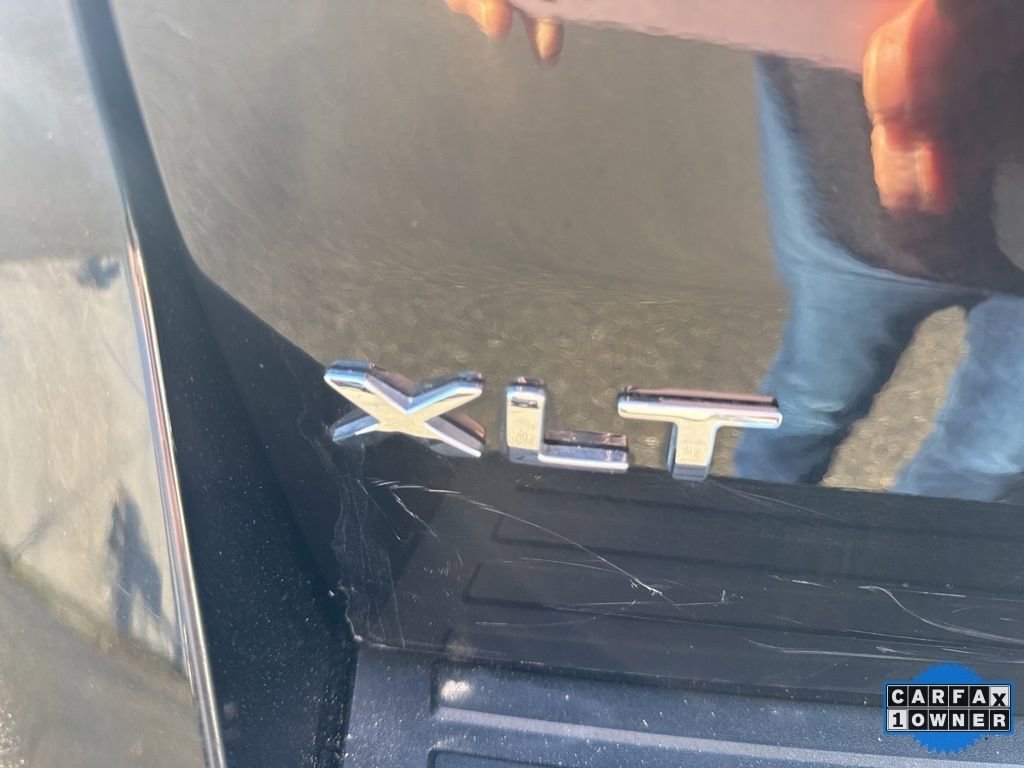 Used 2024 Ford Expedition XLT image 11