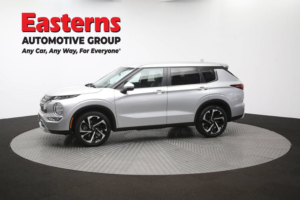 Used 2024 Mitsubishi Outlander SE FWD image 58