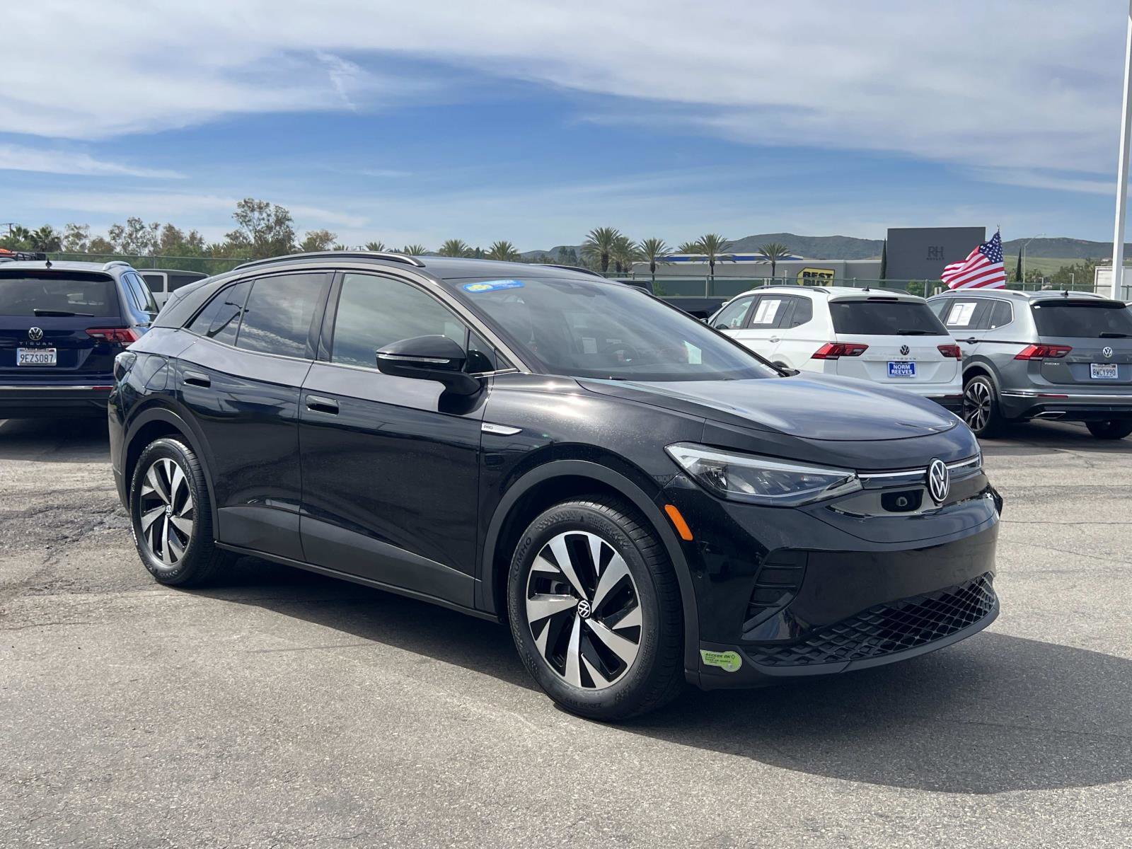 Used 2023 Volkswagen ID.4 Pro image 29