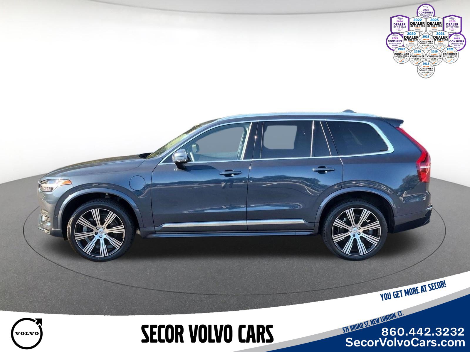 Used 2024 Volvo XC90 T8 Plus w/ Protection Package Premier AWD/4WD image 10