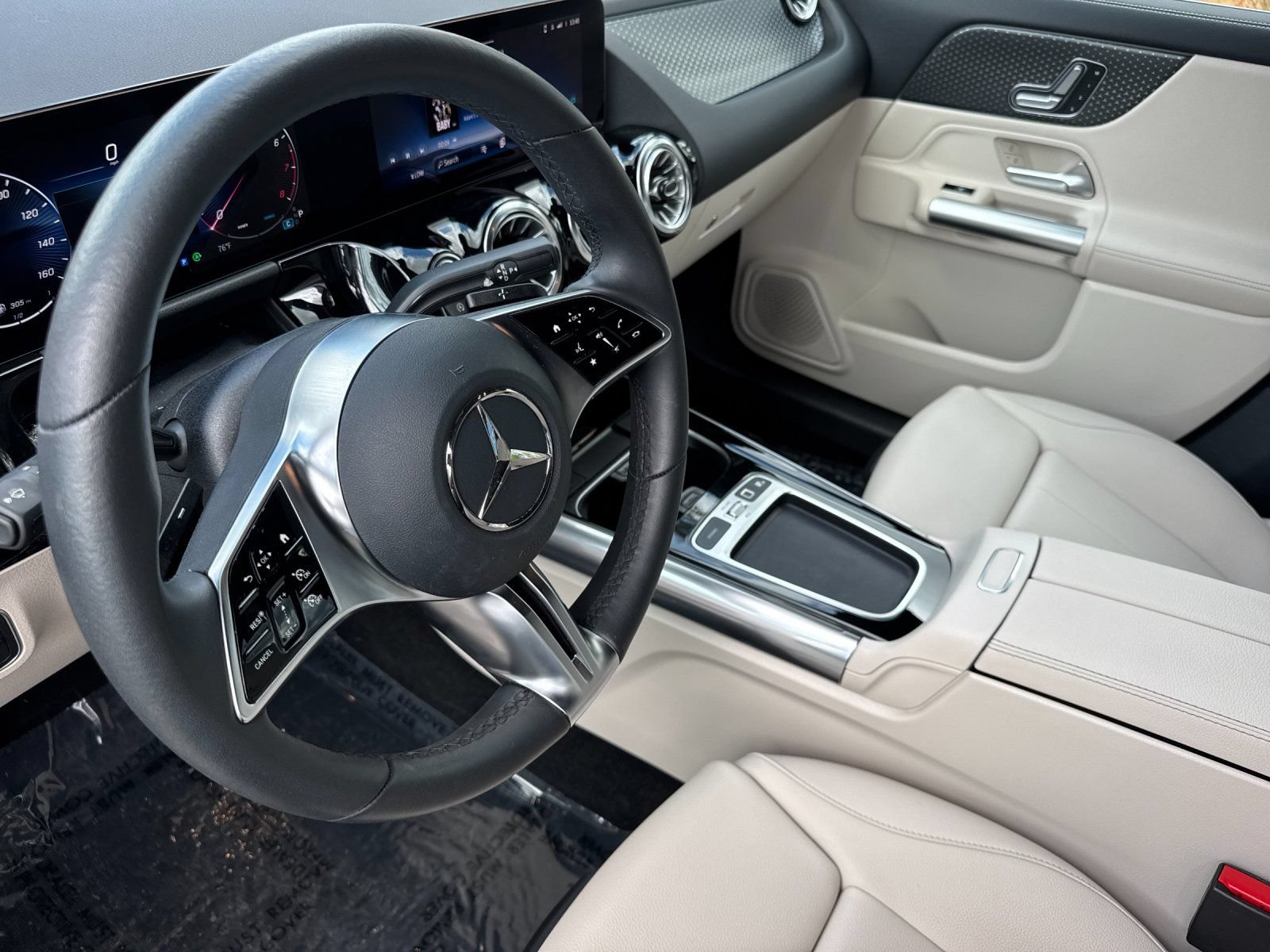 Certified 2026 Mercedes-Benz GLA 250 image 10