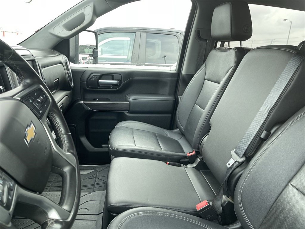 Used 2021 Chevrolet Silverado 3500 LTZ w/ Gooseneck/5TH Wheel Package image 5