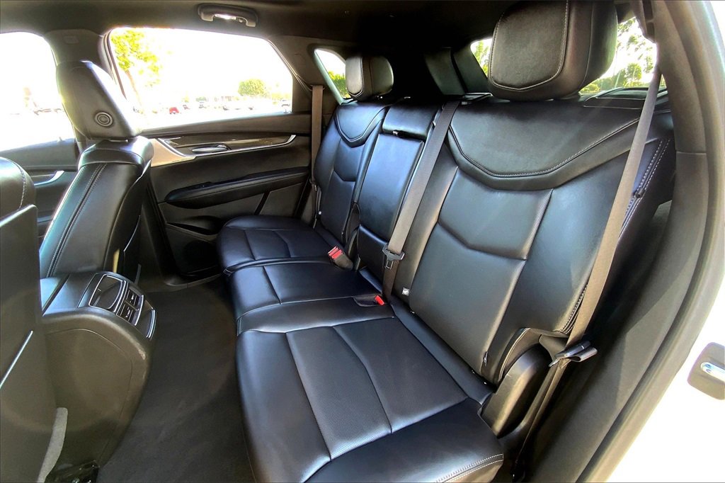 Certified 2023 Cadillac XT5 Sportv w/ Technology Package image 20