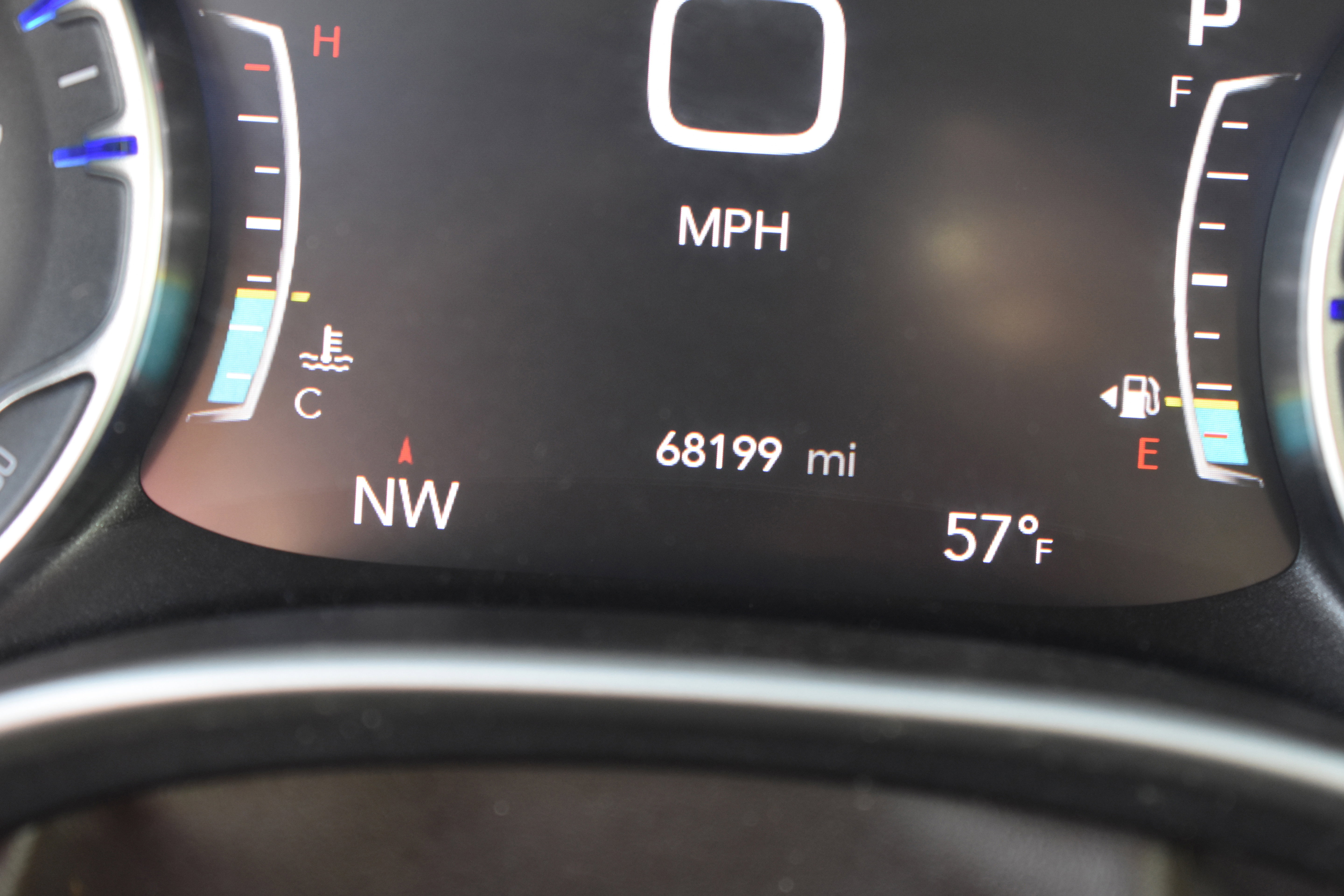 Used 2020 Chrysler Pacifica Touring-L Plus w/ Tire & Wheel Group image 40