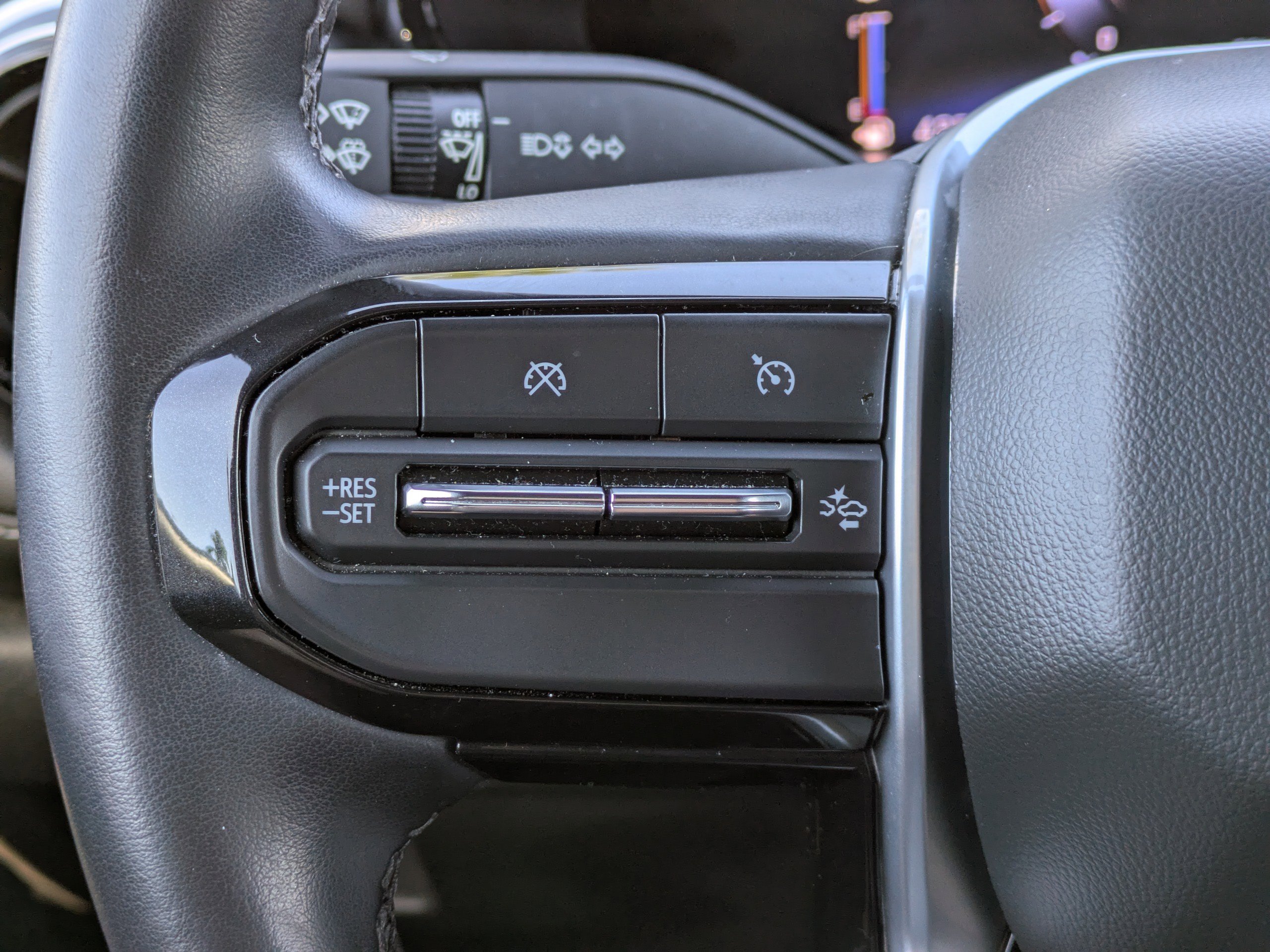 Used 2023 Chevrolet Colorado LT w/ LT Convenience Package II image 20