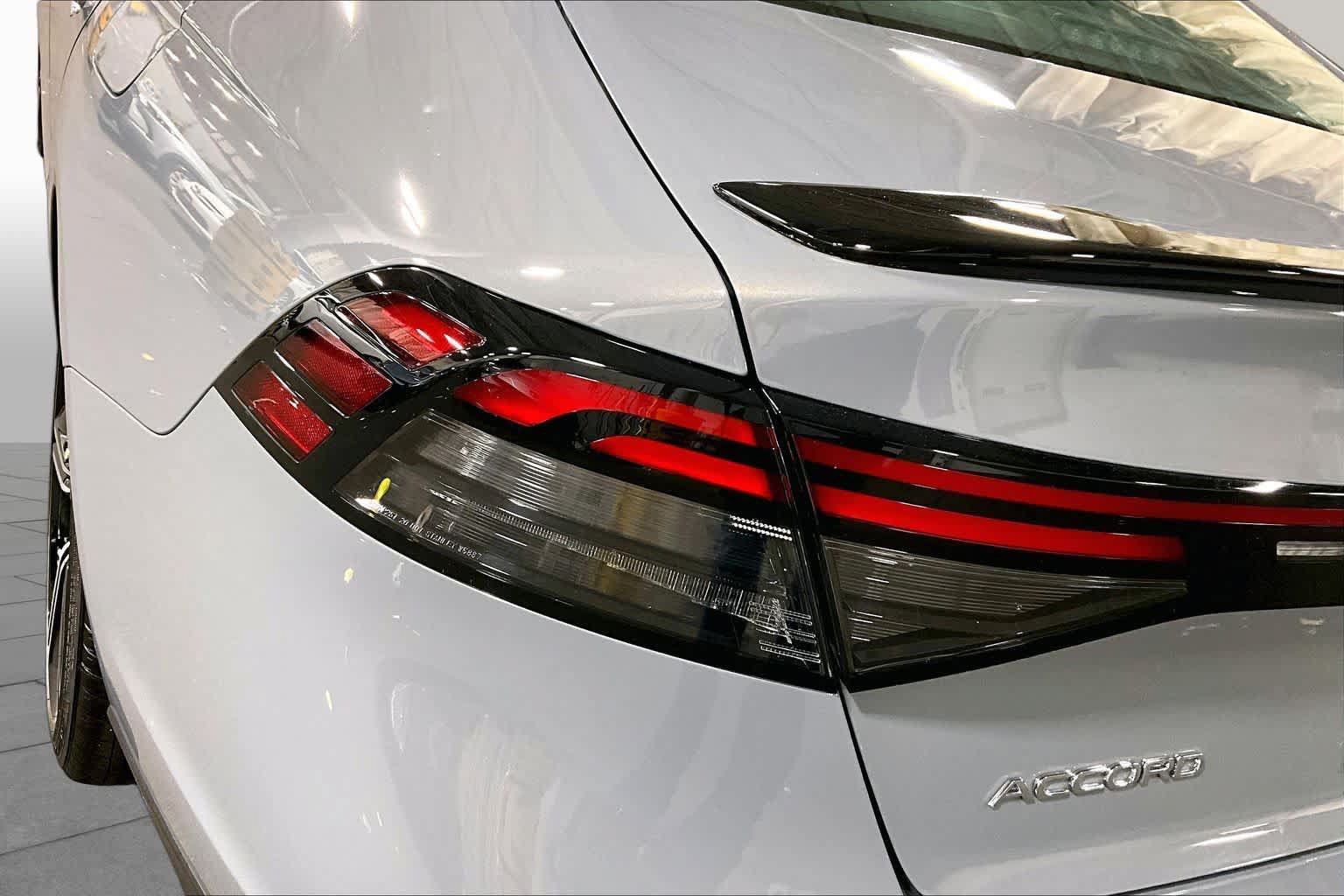 Used 2025 Honda Accord Sport image 29