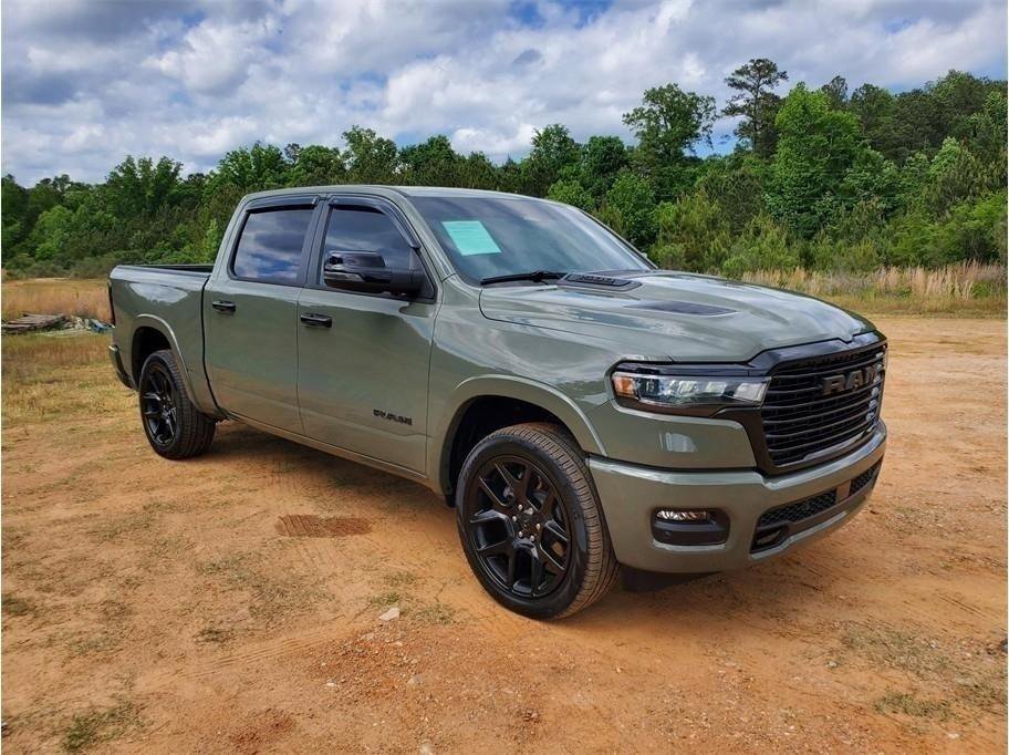 Used 2026 RAM 1500 Laramie w/ Night Edition AWD/4WD image 17