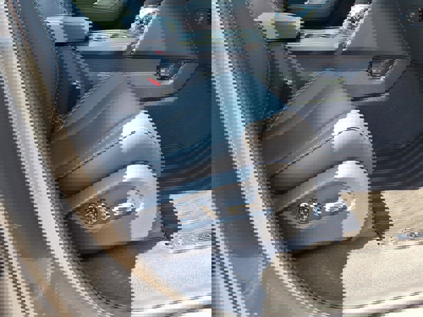 Certified 2026 Acura MDX SH-AWD w/ Technology Package image 28