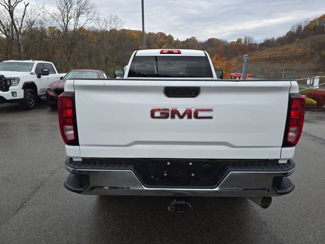 Used 2022 GMC Sierra 3500 Pro w/ Convenience Package image 4