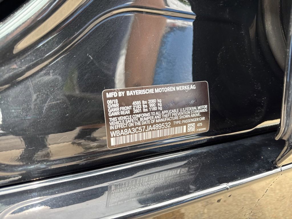 Used 2018 BMW 320i xDrive Sedan AWD/4WD image 30