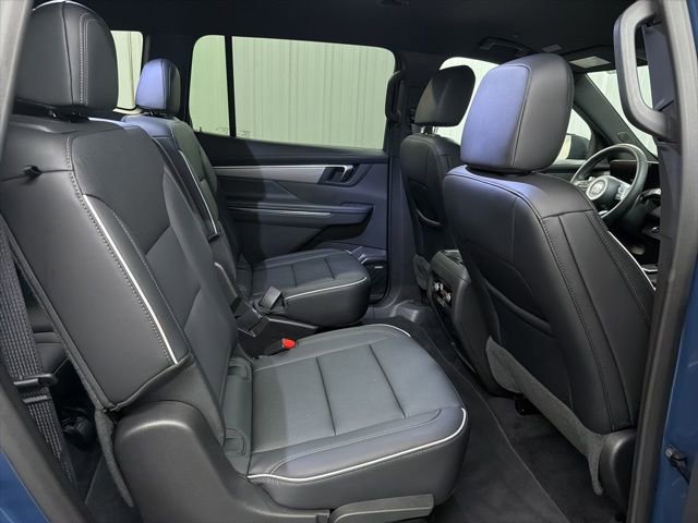 Used 2025 Buick Enclave Preferred image 26